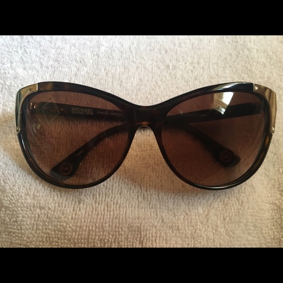 Michael Kors Cat Eye Sunglasses - Picture 4 of 4